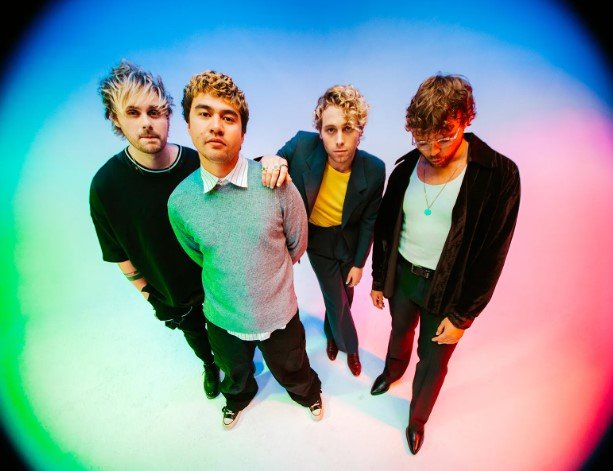 5 Seconds of Summer Songs, Albums, Reviews, Bi